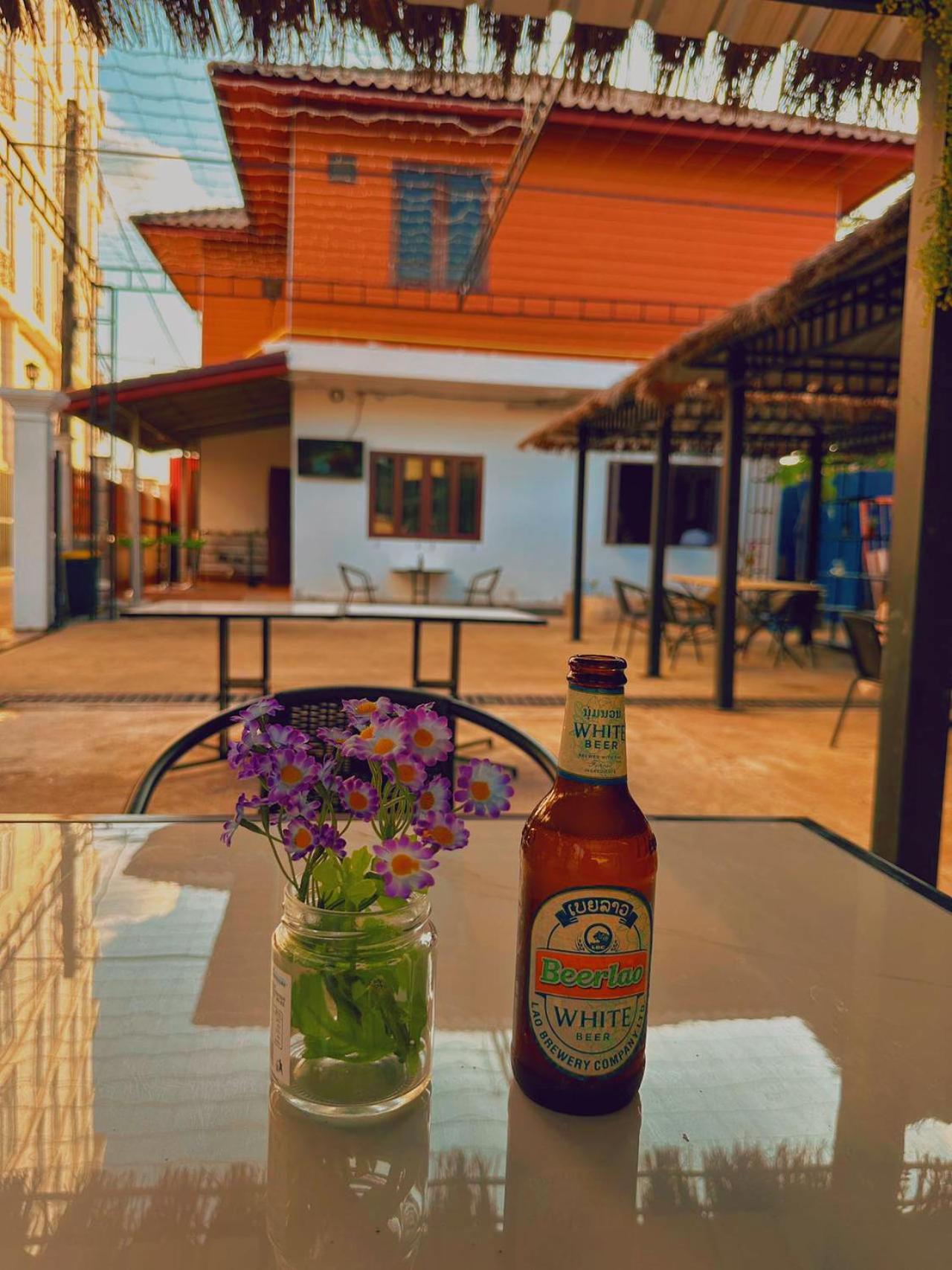 Venn Hostel Vientiane Eksteriør billede