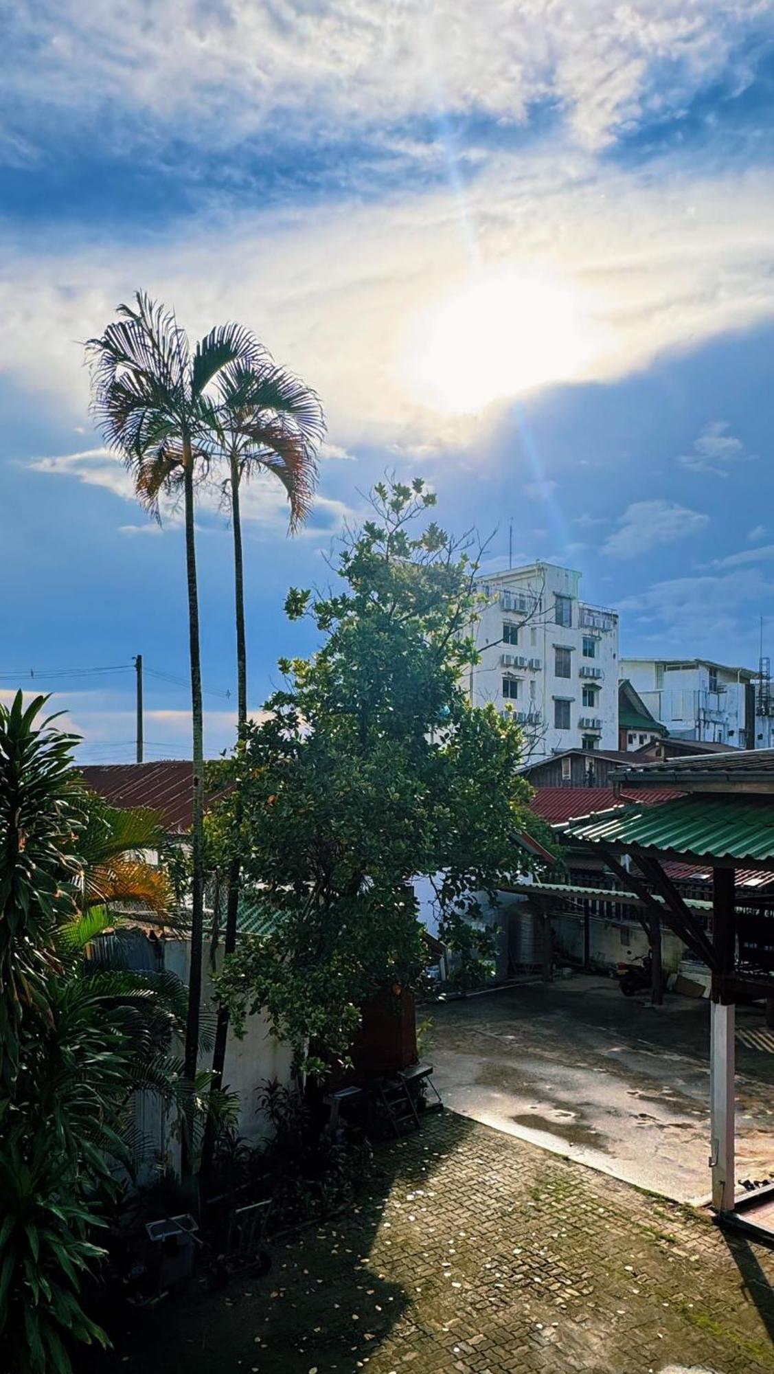 Venn Hostel Vientiane Eksteriør billede